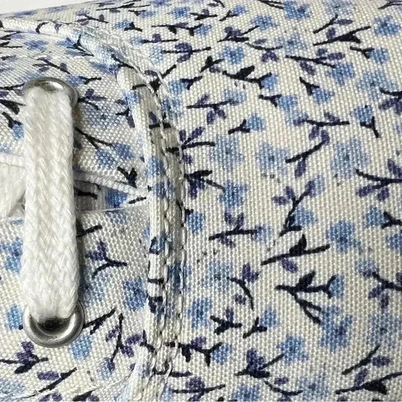 Keds Marilyn Monroe Crew Womens Sneakers•Size 7• Blue and White Floral• - Picture 3 of 9